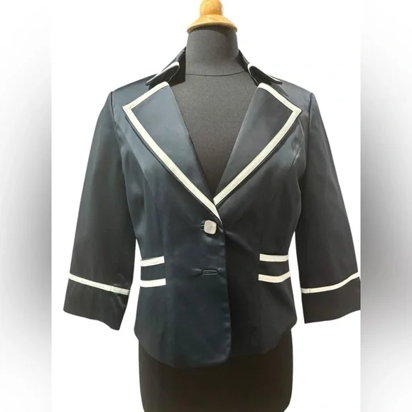 Sharagano’s Women’s Navy Blue Blazer w/ White Trim-size 12 - Picture 4 of 11